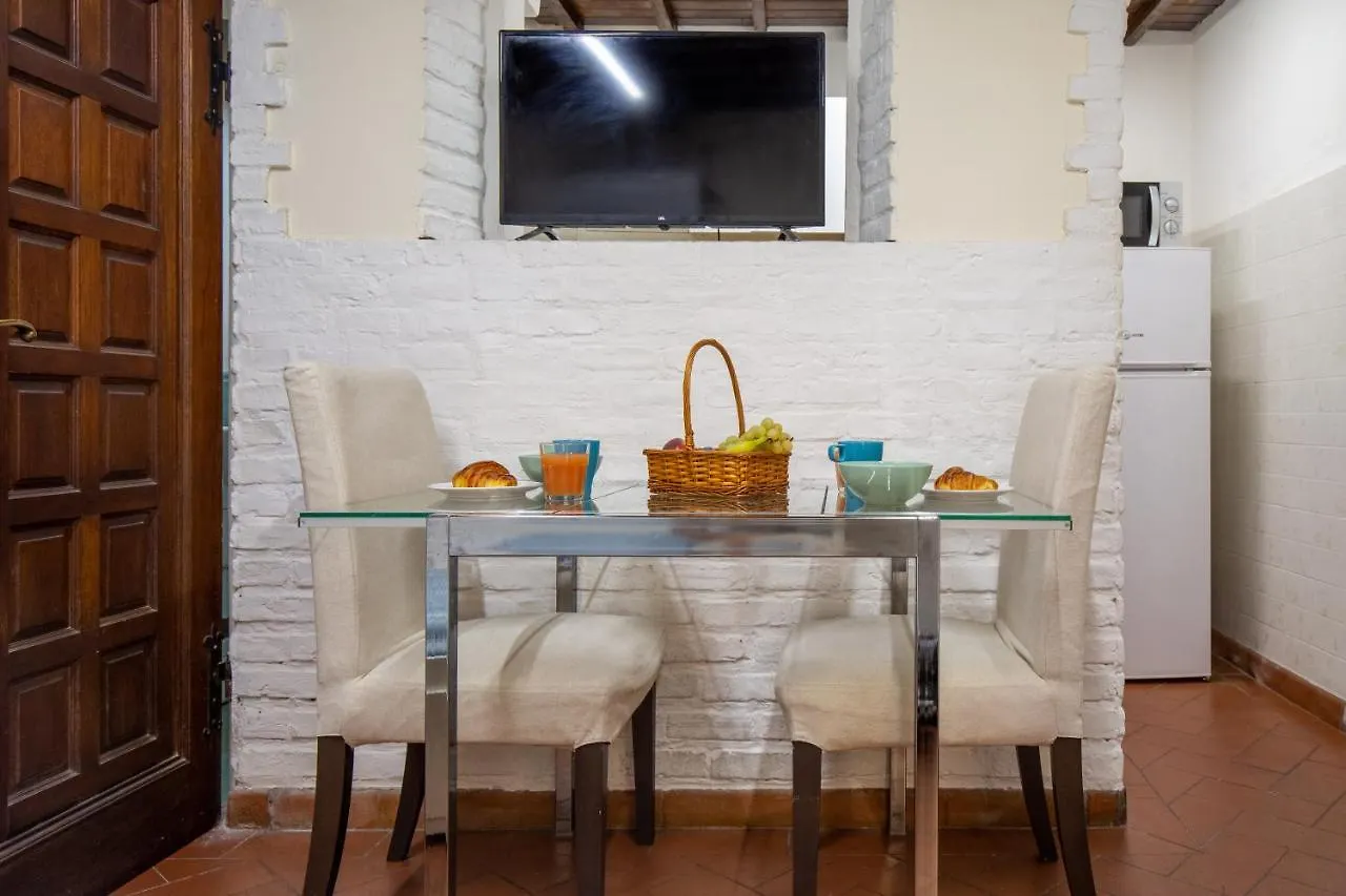 Vasari Apartment Florence